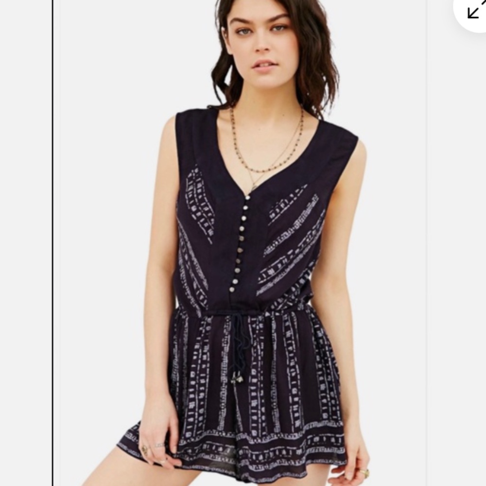Urban Outfitters Boho Romper Navy White Print Sleeveless Playsuit XS